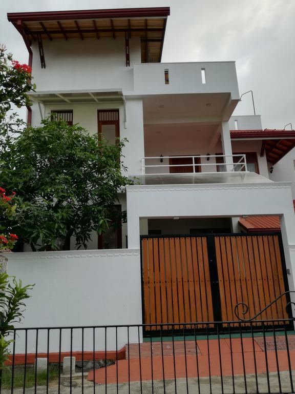 Bianco Terrace Hotel เนกอมโบ ภายนอก รูปภาพ