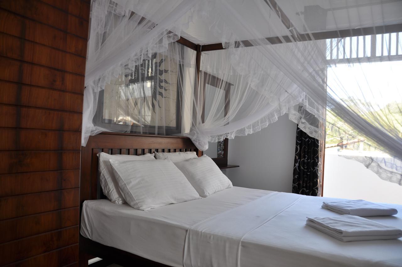 Bianco Terrace Hotel เนกอมโบ ภายนอก รูปภาพ